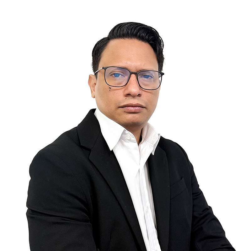 Arnaldo W.